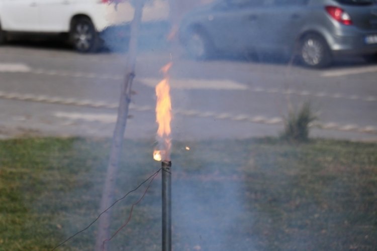 İn&ouml;n&uuml; &Uuml;niversitesi'nde bilim insanları kayısıdan roket yakıtı &uuml;retti