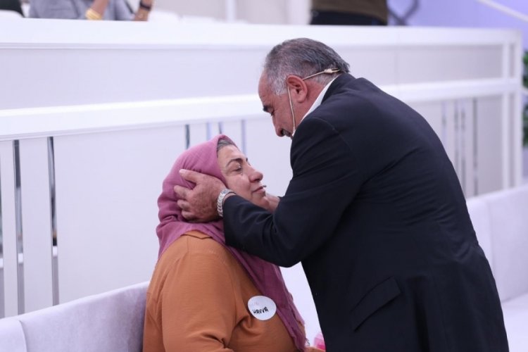 Yeşil&ccedil;am filmlerini aratmayacak aşk hikayesi mutlu sona ulaştı