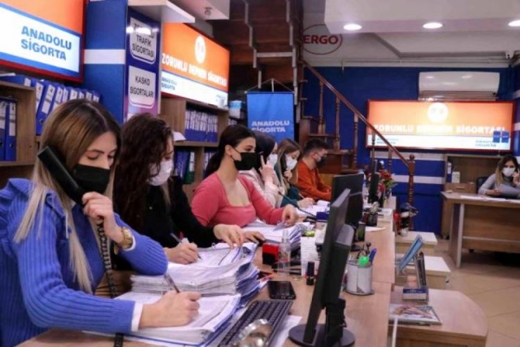 D&uuml;zce depremi sonrası sigorta şirketlerine akın oldu