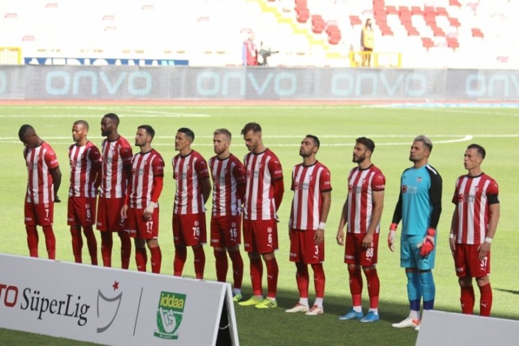 Sivasspor'da Başakşehir ma&ccedil;ı &ouml;ncesi 5 eksik!