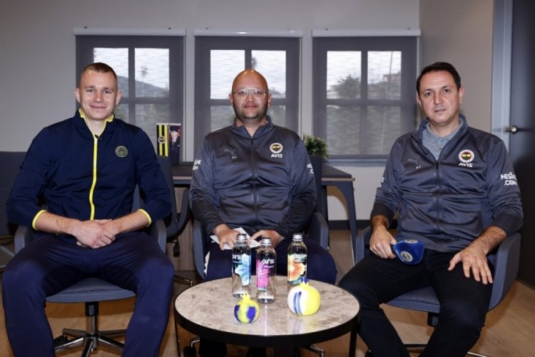 Szalai: Heyecanlıyız ve bu derbi bizler i&ccedil;in &ouml;nemli