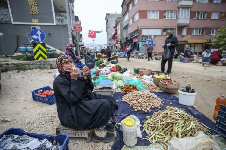 Bursa'da Zeki M&uuml;ren'in şarkısına konu olan organik pazar: Beyce Pazarı
