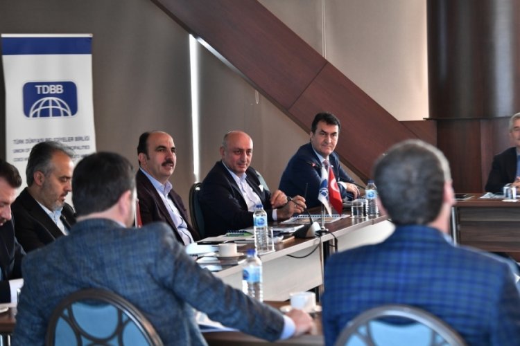 T&uuml;rk D&uuml;nyası Belediyeler Birliği Bursa'da toplandı