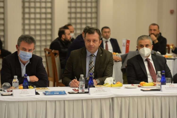 Bursa İş D&uuml;nyası piyasalarda '&Ouml;ng&ouml;r&uuml;lebilirlik' vurgusu yaptı