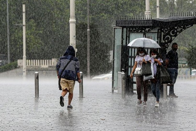 Meteoroloji'den Marmara b&ouml;lgesi i&ccedil;in sağanak yağış uyarısı