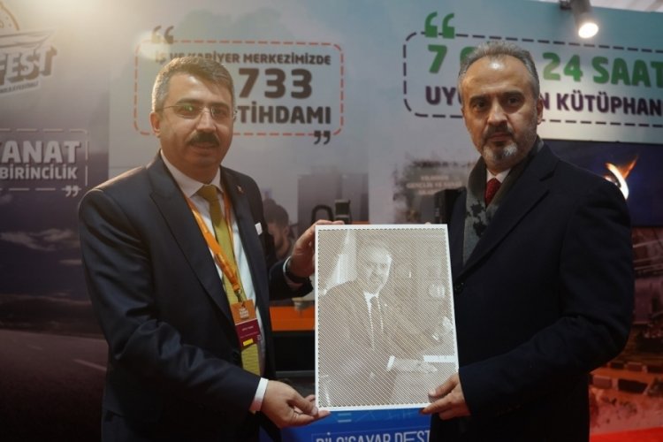 Bursa'da Başkan Oktay Yılmaz: Gen&ccedil;lik yatırımlarımızı artırarak s&uuml;rd&uuml;receğiz