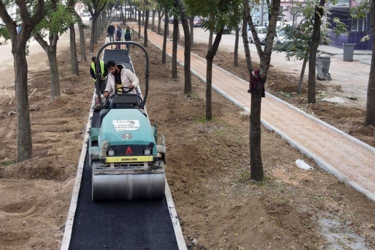 Bursa'da Alemdar, y&uuml;r&uuml;y&uuml;ş yolu ve spor alanına kavuşuyor