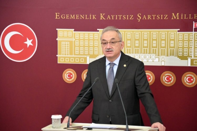 İYİ Parti'li İsmail Tatlıoğlu: Faiz ve enflasyon hedefinin tutması m&uuml;mk&uuml;n değil