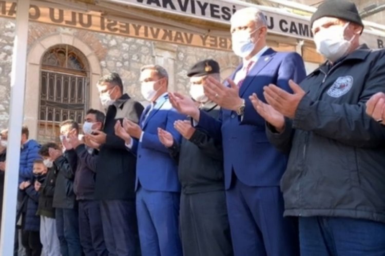 K&uuml;tahya'da Kıbrıs Gazisi son yolculuğuna uğurlandı
