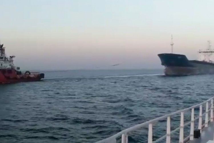 Yavuz Sultan Selim K&ouml;pr&uuml;s&uuml; a&ccedil;ıklarında arızalanan gemi kurtarıldı