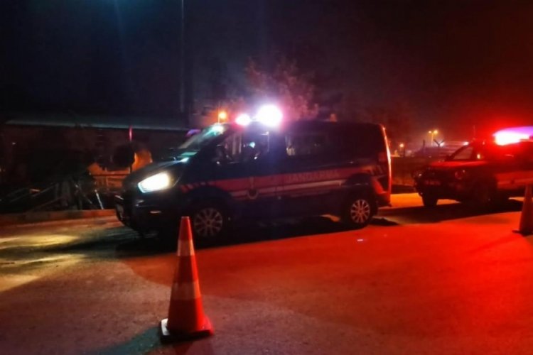 Tartıştığı kadını bı&ccedil;akladı