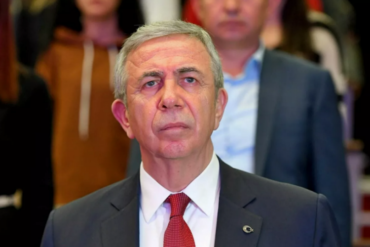 Mansur Yavaş: Depremin yaralarını sarmak i&ccedil;in Elazığ'a okul inşa ediyoruz