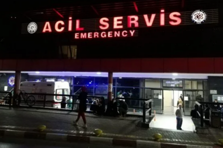 'K&uuml;f&uuml;rleşme' kavgası kanlı bitti
