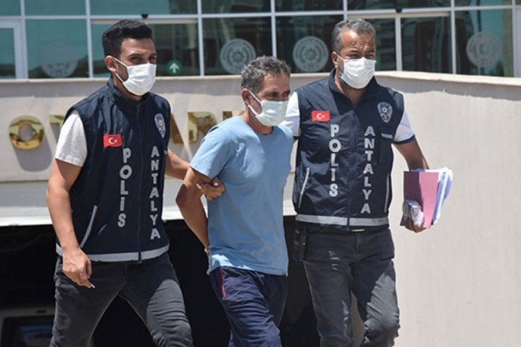 Arkadaşını kalbinden bı&ccedil;aklayarak &ouml;ld&uuml;ren caniye m&uuml;ebbet talebi