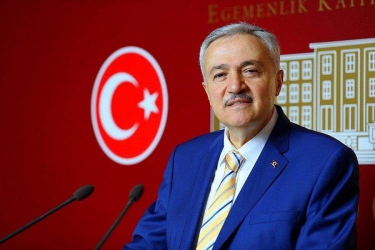 Uğur Aydemir ve Z&uuml;lf&uuml; Demirbağ'ın a&ccedil;ıklamaları T&uuml;rkiye'nin g&uuml;ndeminde