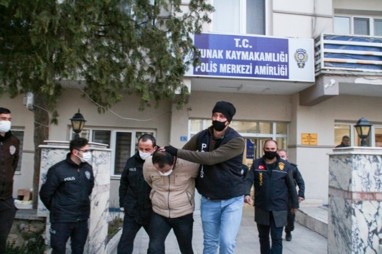 Eşiyle ilişkisi olduğunu &ouml;ğrendiği kişiyi &ouml;ld&uuml;ren sanığın kararı &ccedil;ıktı