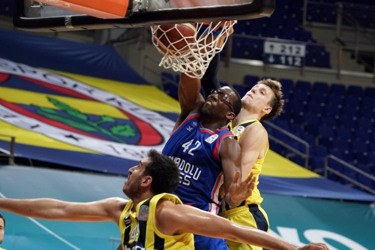 Anadolu Efes'in konuğu Fenerbah&ccedil;e Beko