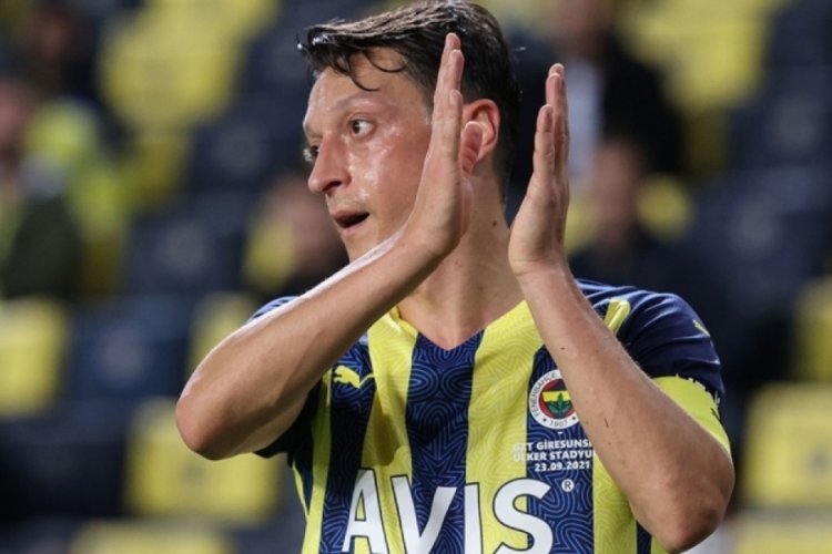 Mesut &Ouml;zil, Olympiakos ma&ccedil;ında yok