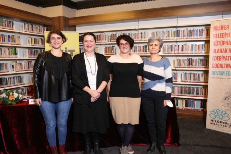 Bursa'da kadınların eşitlik m&uuml;cadelesi 'K&uuml;t&uuml;phane G&uuml;nleri'nde konuşuldu