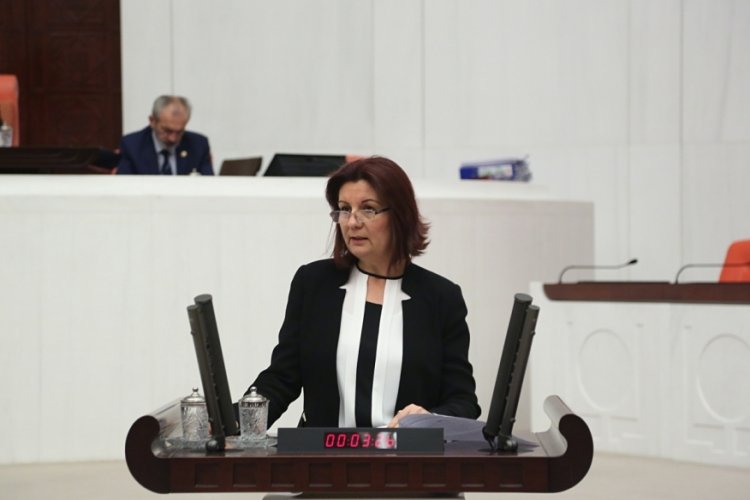 CHP'nin '&Ouml;ğretmenlerin sorunları araştırılsın' &ouml;nergesi Meclis'te reddedildi