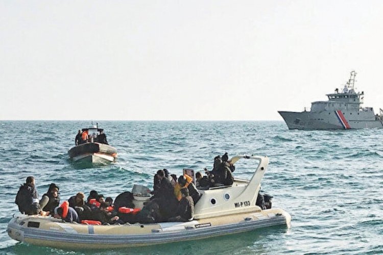 Fransa'da g&ouml;&ccedil;men faciası: En az 5 &ouml;l&uuml;