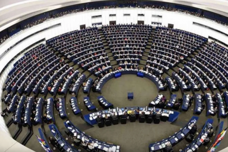 AP'den T&uuml;rkiye'deki sığınmacılara 150 milyon avroluk paket