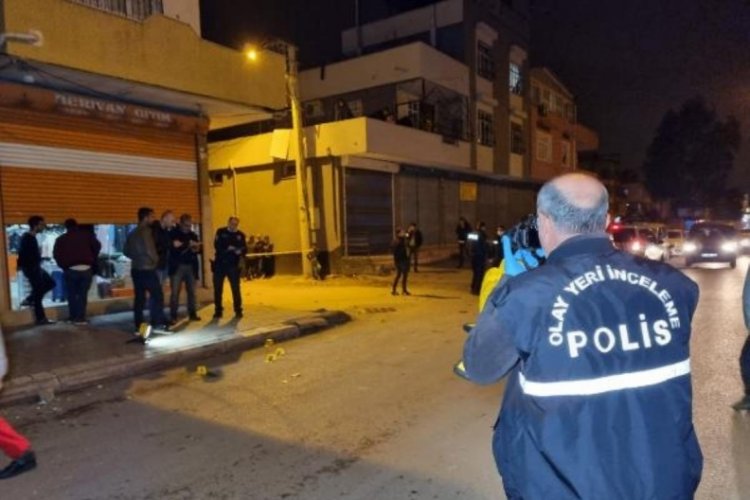 Kurşun yağdırdıkları evde, balkondaki kadını vurdular