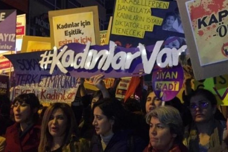 Kadınlar Bursa'da sokağa &ccedil;ıkacak! 25 Kasım Kadına Karşı Şiddetle M&uuml;cadele G&uuml;n&uuml;