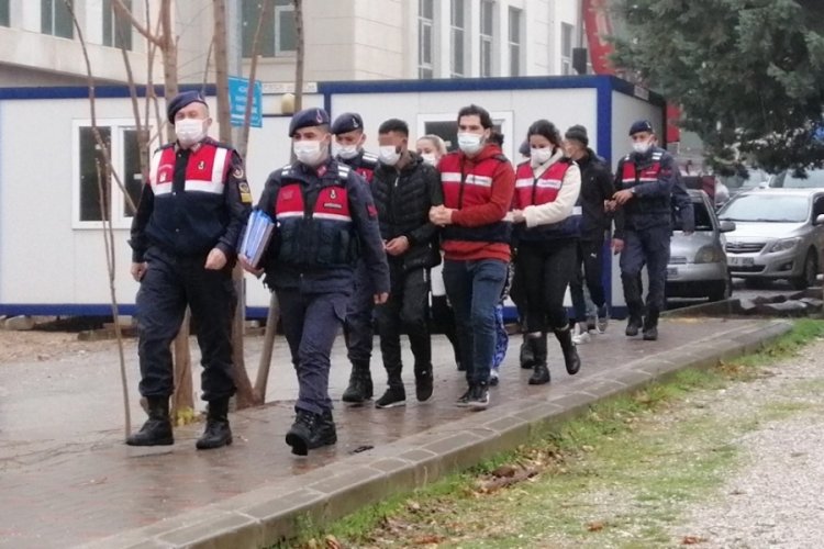 Hırsızlar uyguladığı taktiklerle akıllara durgunluk getirdi