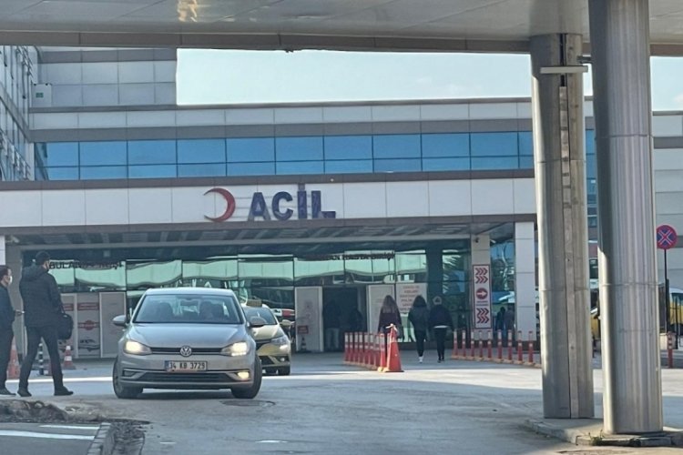 Eve sipariş getirdi, apartman sakinini &ouml;ld&uuml;rd&uuml;