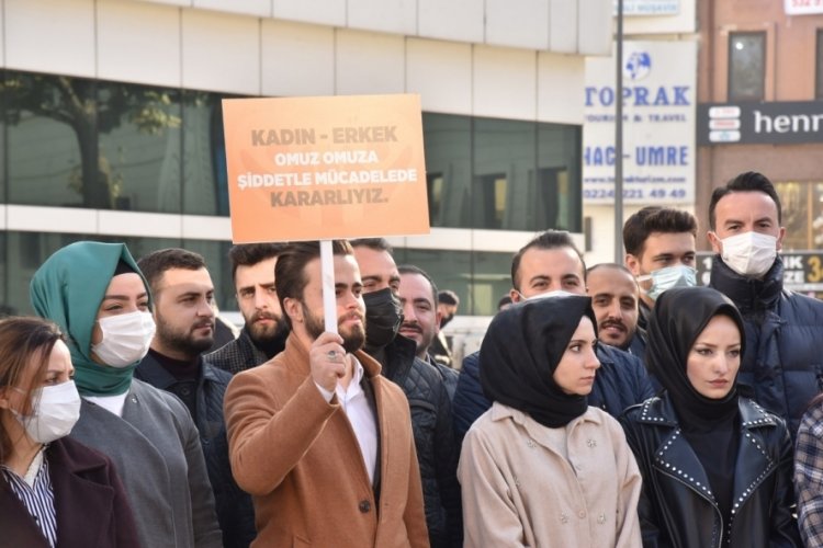 AK Parti Bursa Kadın Kolları 'kadına şiddete hayır' dedi