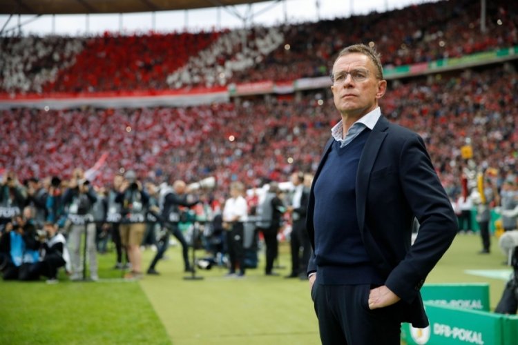 Manchester United'ın yeni teknik direkt&ouml;r&uuml; belli oldu