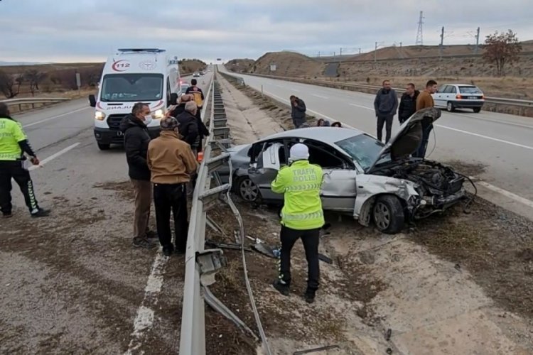 Cenaze d&ouml;n&uuml;ş&uuml; korkun&ccedil; kaza: 6 yaralı