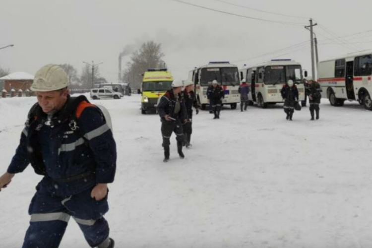 Rusya'da k&ouml;m&uuml;r madeninde patlama! &Ouml;l&uuml; sayısı artıyor