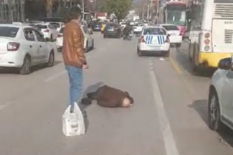 Bursa'da feci kaza: Dakikalarca ambulans bekledi...