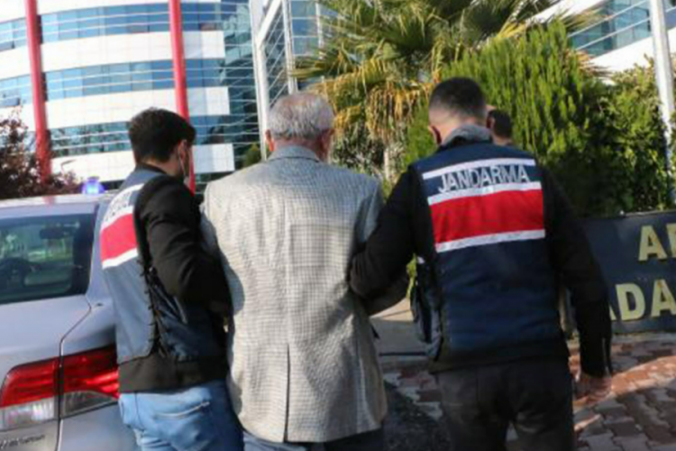 Yunanistan'a ka&ccedil;mak isterken yakalanan HDP'li eski belediye başkanı tutuklandı