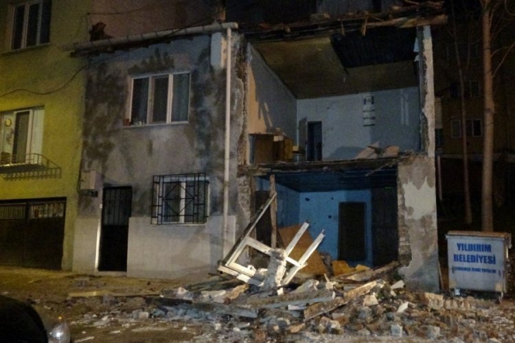 Bursa'da lodos hayatı fel&ccedil; etti