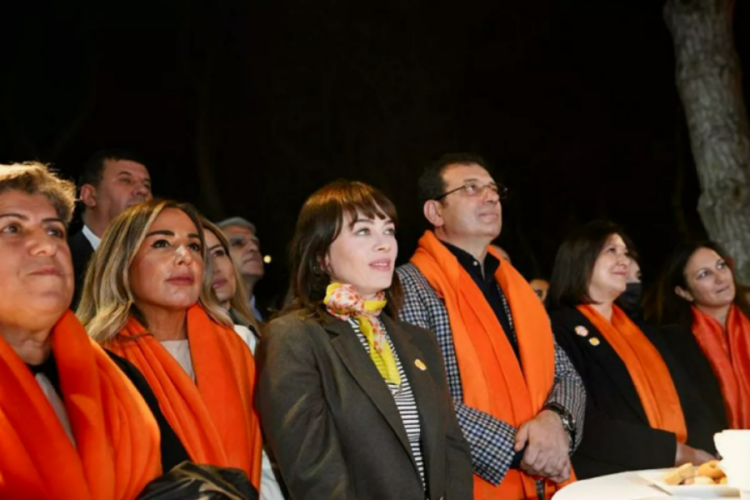İmamoğlu: İstanbul S&ouml;zleşmesi'ni savunmaya devam edeceğiz