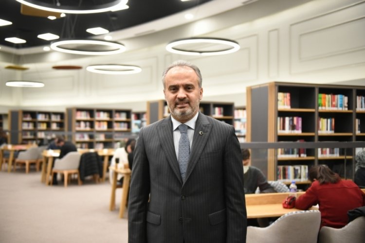 Bursa B&uuml;y&uuml;kşehir &ccedil;orbasıyla, k&uuml;t&uuml;phanesiyle &ouml;ğrencilerin yanında