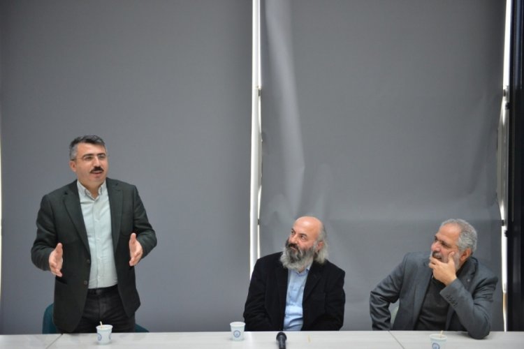 Bursa Yıldırım'da yazarlık okulu başladı