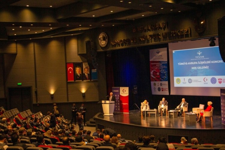 Bozkurt: Avrupa ile ilişkilerimizi onarmamız lazım