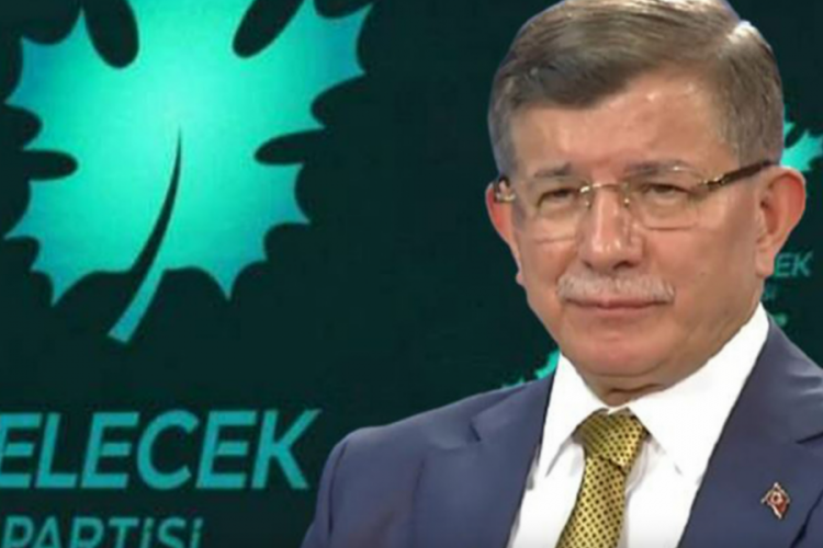 Gelecek Partisi'nin il&ccedil;e teşkilatının tamamı istifa etti