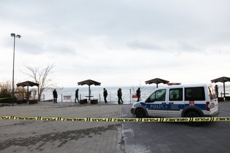 20 g&uuml;nd&uuml;r kayıp olan şahsın cansız bedeni Van G&ouml;l&uuml;'nde bulundu