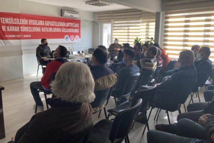 Bursa'da, Gıda-İş 'İş&ccedil;i sağlığı ve iş g&uuml;venliği' eğitimi ger&ccedil;ekleştirdi