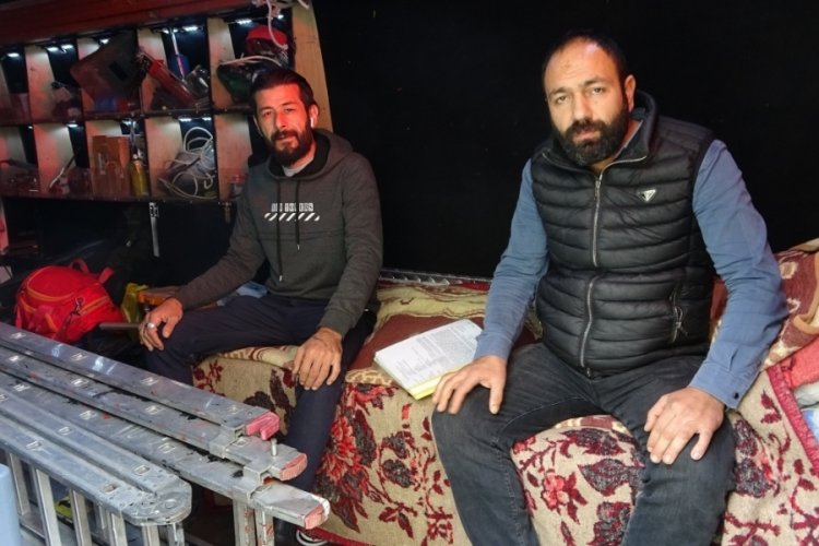 Bursa'da kiraya verdikleri kamyonu il il gezerek arıyorlar