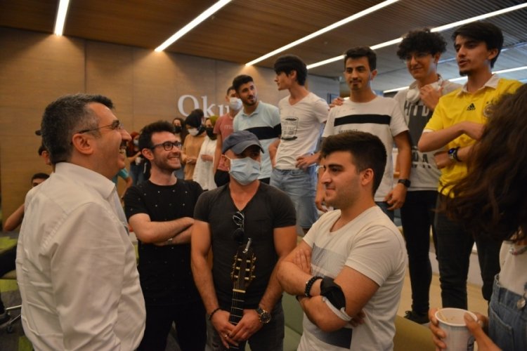 Bursa'da Uyumayan K&uuml;t&uuml;phane'ye 9 ayda 100 bin ziyaret&ccedil;i