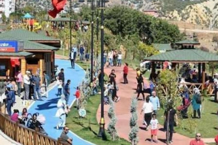 15 g&uuml;n boyunca etkinlikler yasak!