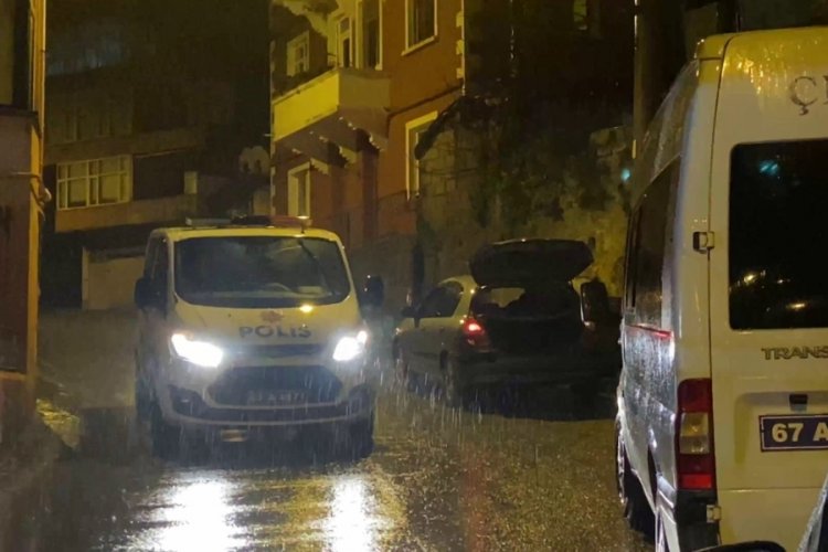 Polisin 'dur' ihtarına uymayan s&uuml;r&uuml;c&uuml; yakalandı