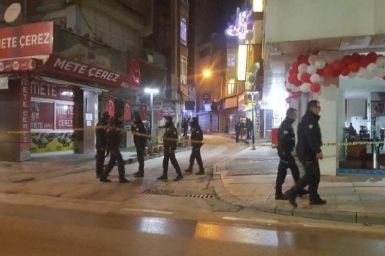 Elazığ'da silahlı kavga:1 yaralı,3 g&ouml;zaltı