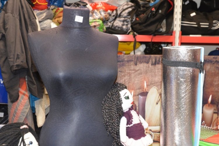 Bursa'da toplu taşıma ara&ccedil;larında unutulan eşyalar 'yok artık' dedirtti